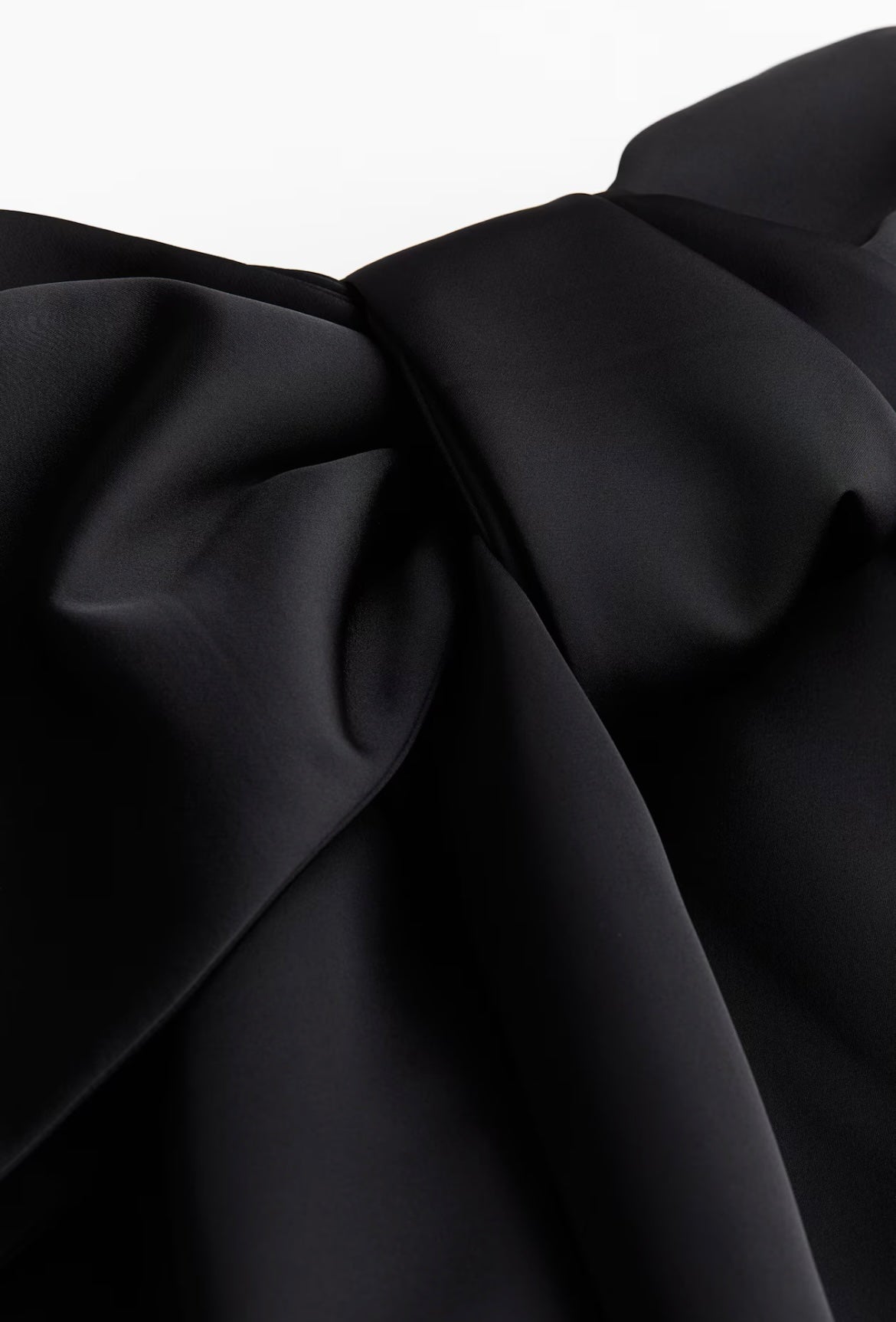 Noir Impérial Bow Couture Mini